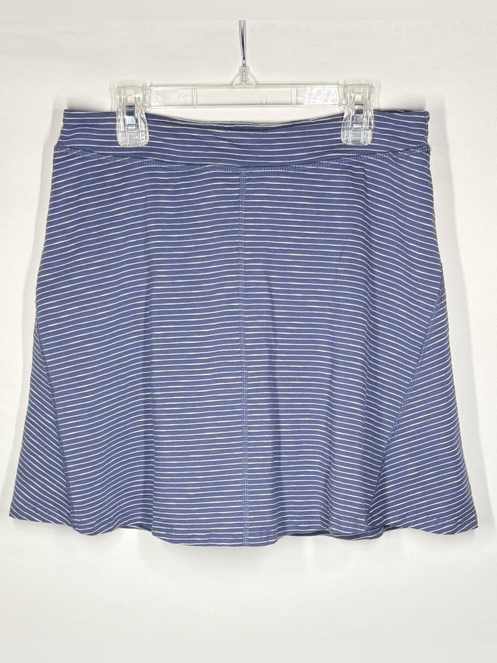 Toad&Co Seleena Skort Skirt in Periwinkle & White Stripes. Medium